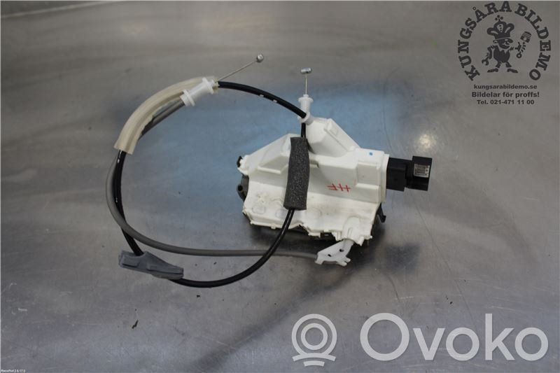 Citroen C4 Cactus Front door lock 