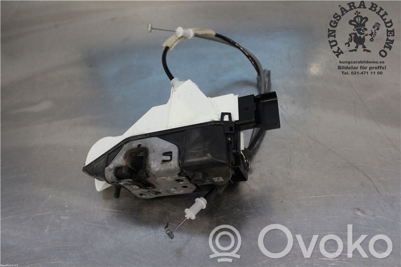 Citroen C4 Cactus Front door lock 