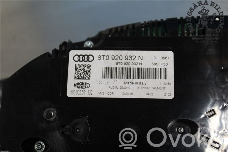 Audi A5 8T 8F Nopeusmittari (mittaristo) 