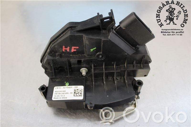 Ford Ecosport Zamek drzwi przednich 