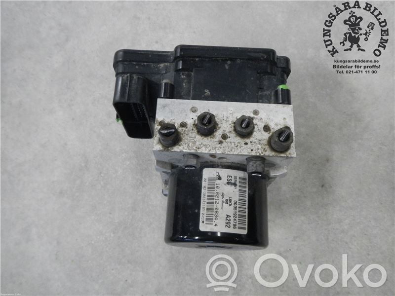 Opel Combo D Блок ABS 