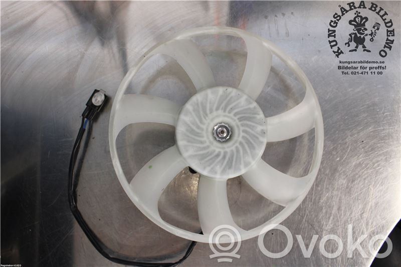 Toyota Auris E180 Elice ventilator 