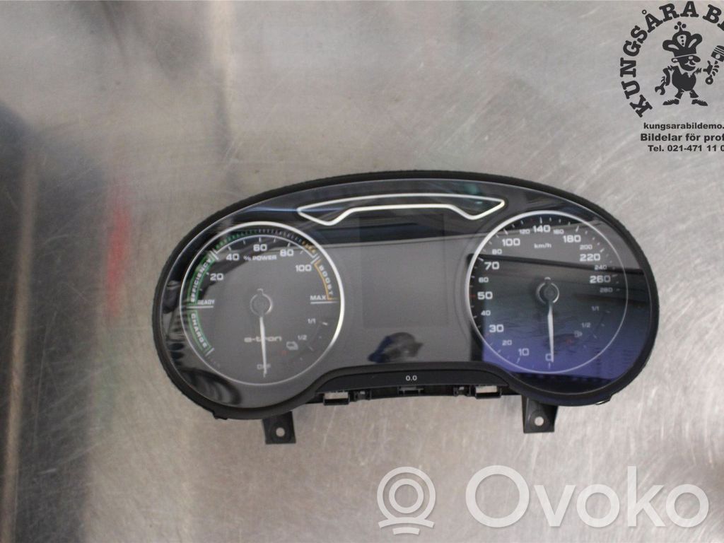Audi A3 S3 8V Speedometer (instrument cluster) 