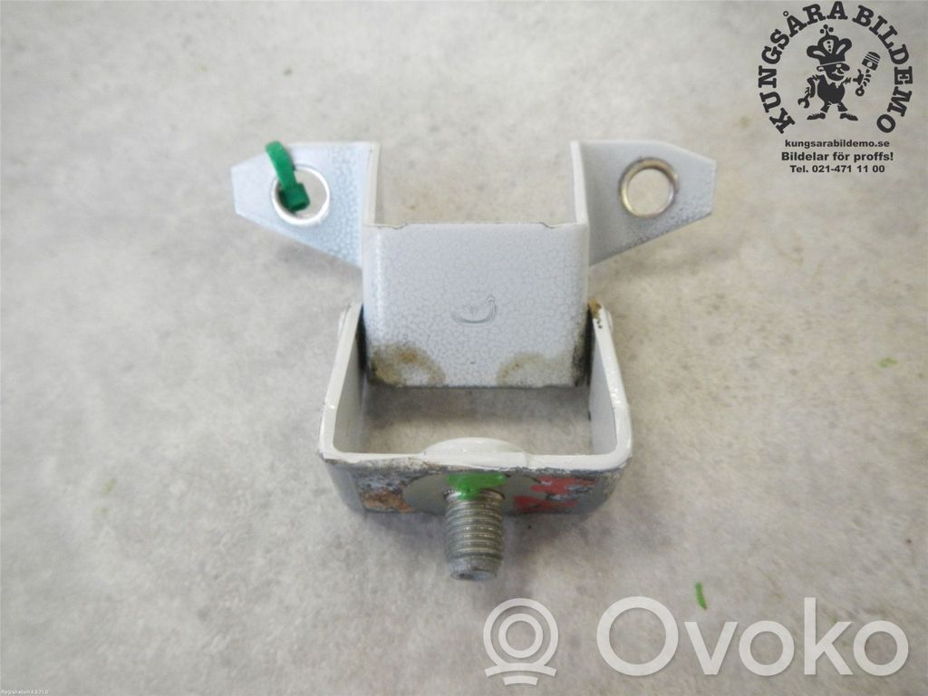Mazda 3 III Tailgate/trunk/boot hinge 