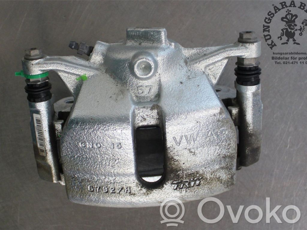 Etujarrusatula   8V0615124,8V0615126