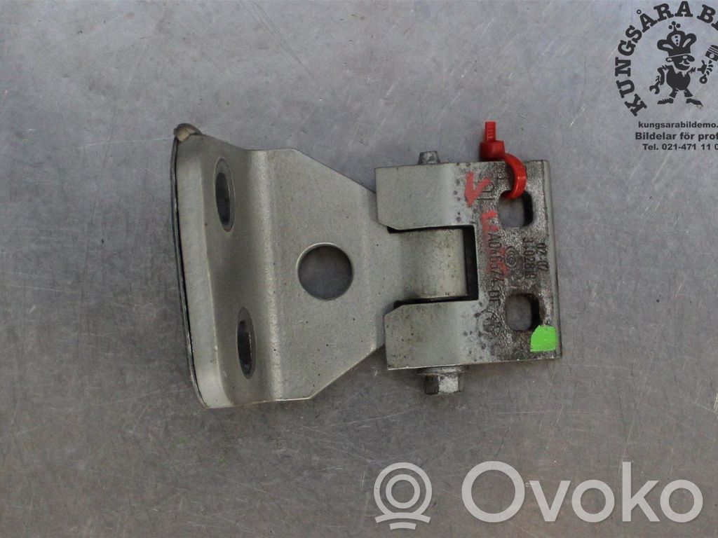 BMW X3 E83 Front door upper hinge 