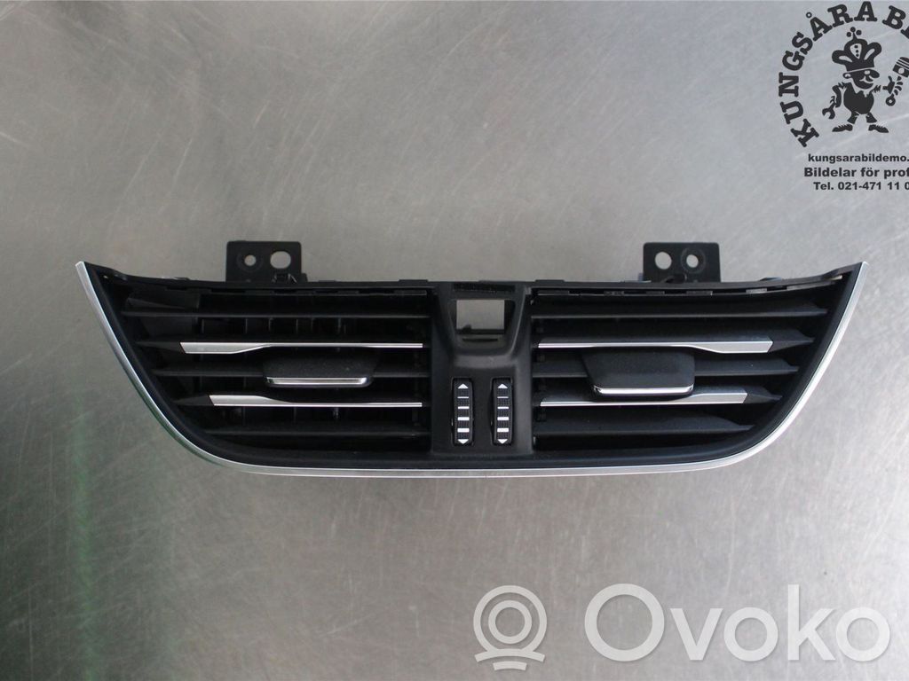 Ford Focus Centrinės oro grotelės 