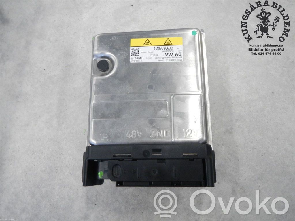 Audi Q7 4M Battery charger (optional) 