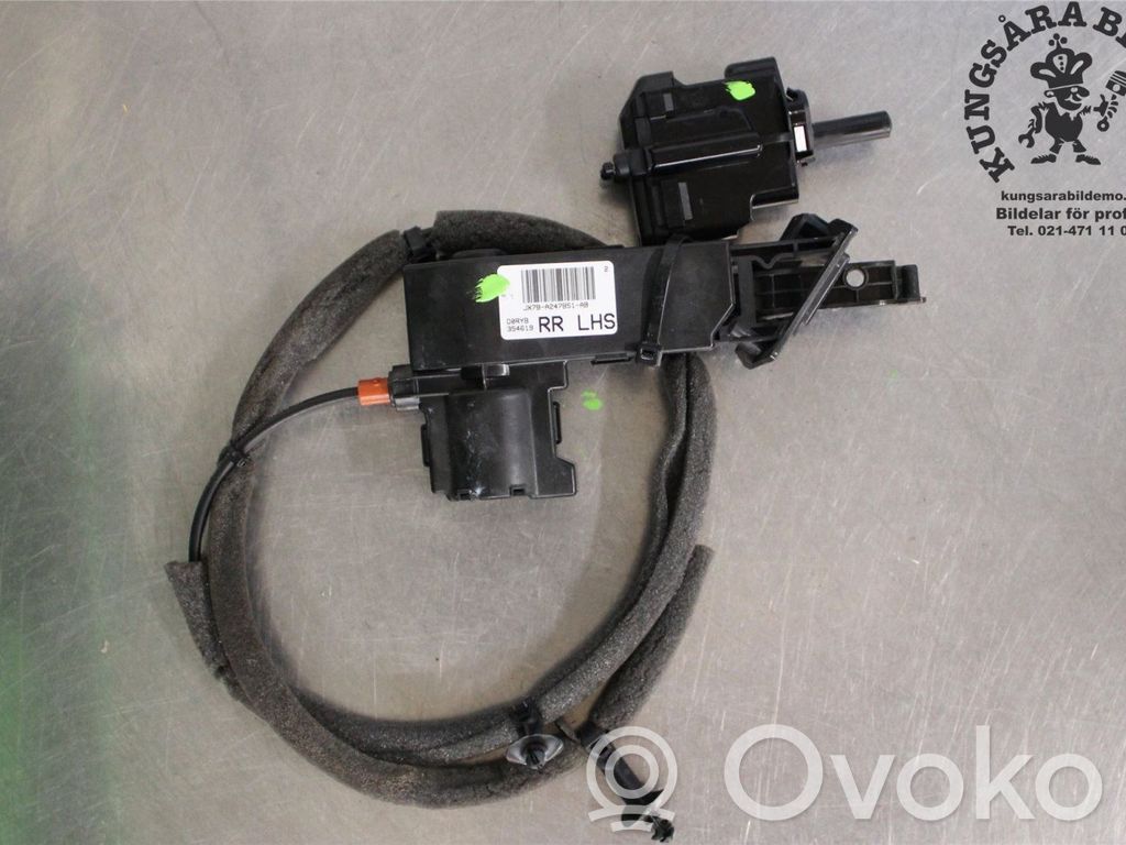 Ford Focus Durvju atvēruma ierobežotājs 