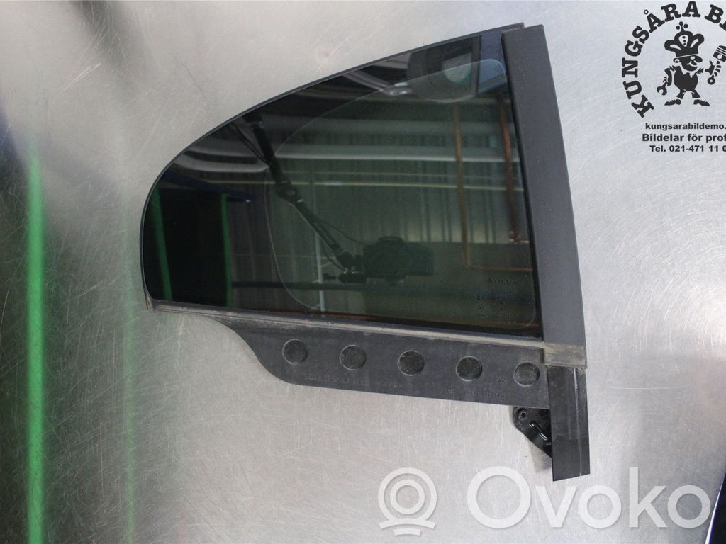 Ventanilla de ventilación de la puerta trasera   31385449