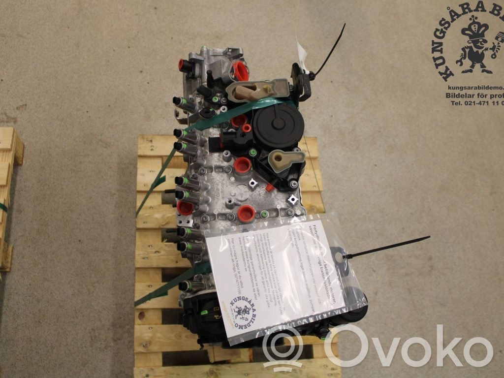 Engine   06L100037G,DKNA