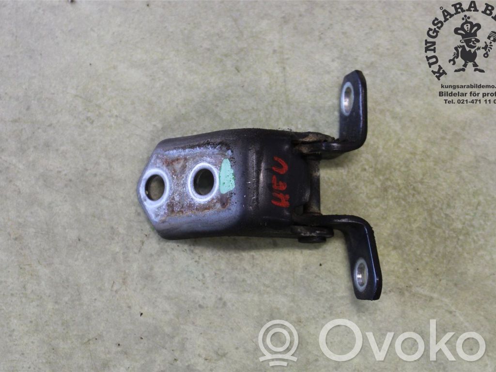 Front door lower hinge   D46159210,D46159210A