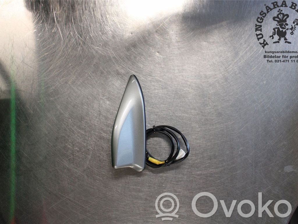 Toyota Auris E180 Radion antenni 