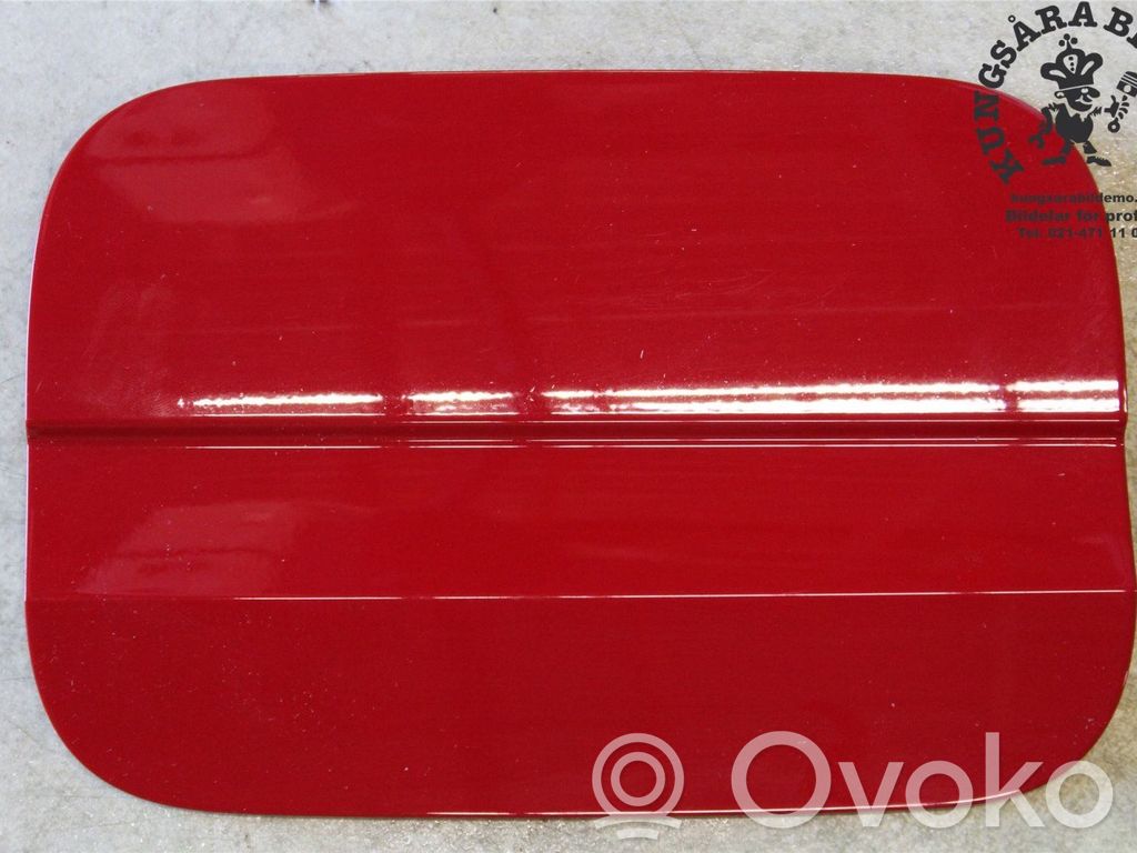 Audi A4 S4 B9 8W Siłownik klapki wlewu paliwa 
