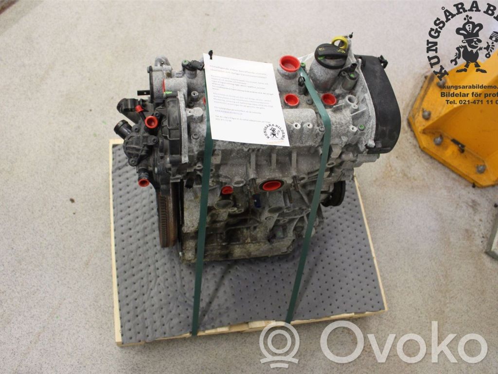 Engine   04E100034J,CZCA