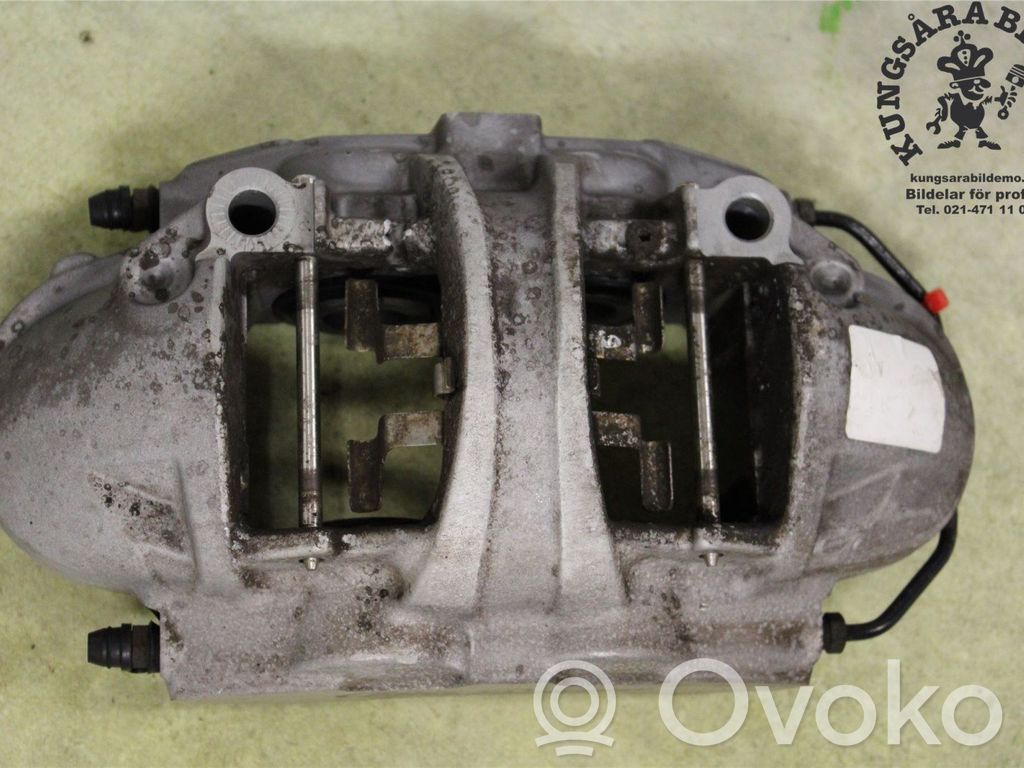 Alfa Romeo Stelvio Zacisk hamulcowy przedni 