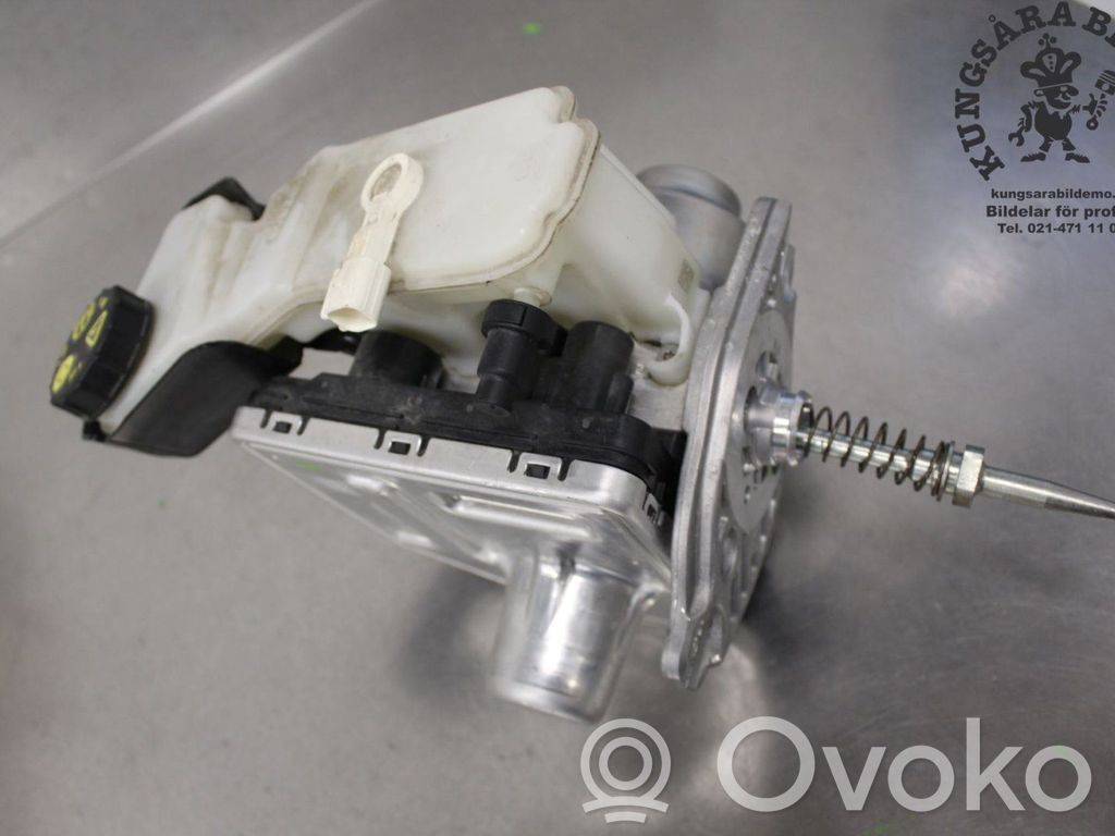 Volvo XC90 ABS Blokas 