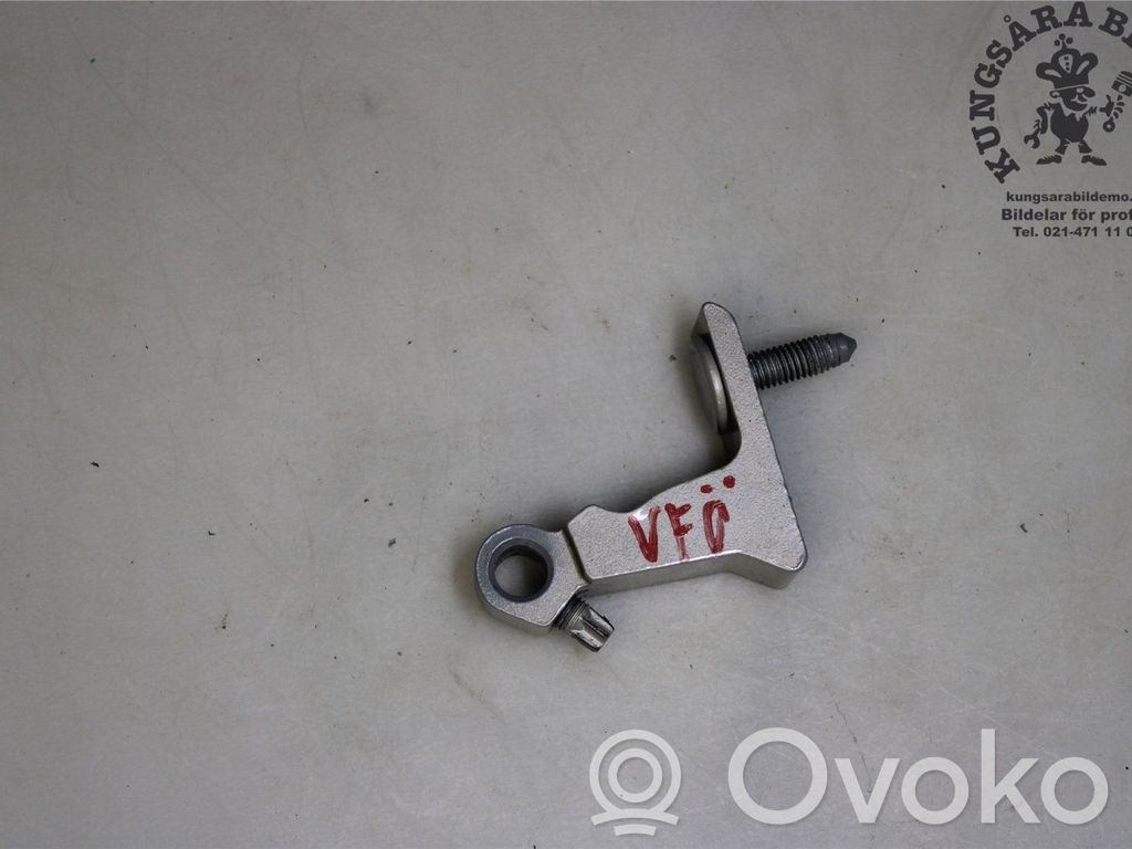 Porsche Cayenne (9PA) Front door upper hinge 