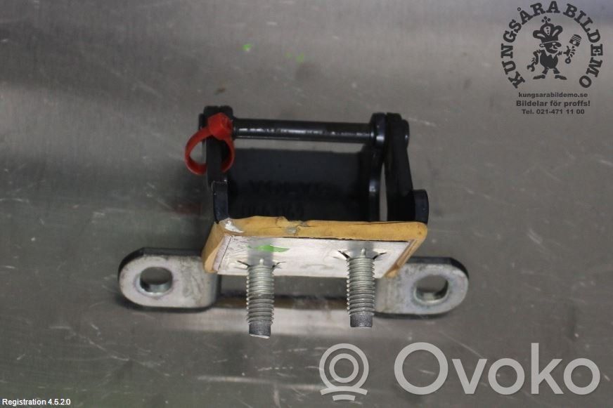 Tailgate/trunk/boot hinge   31663715,31663169,31663169