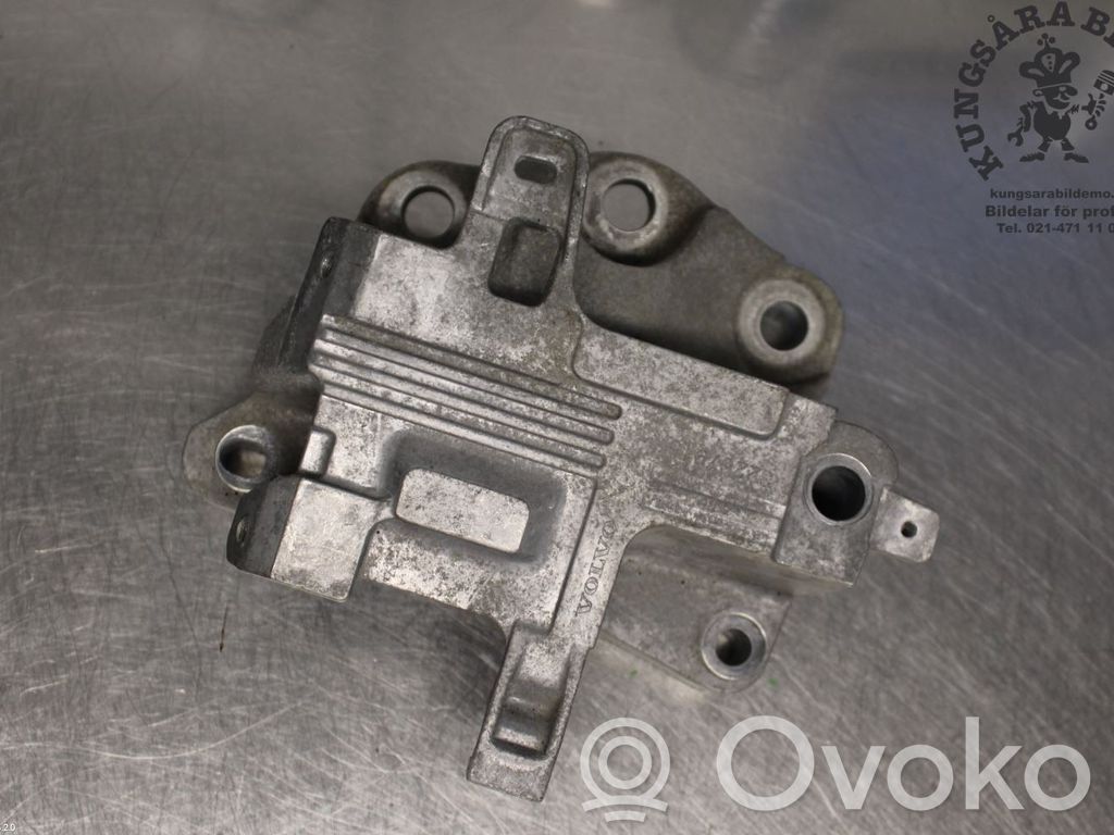 Engine mount bracket   32267915,32267915,32267915