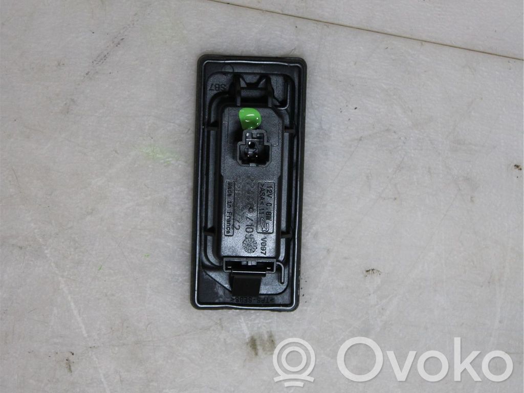 Porsche Panamera (970) Lampa oświetlenia tylnej tablicy rejestracyjnej 