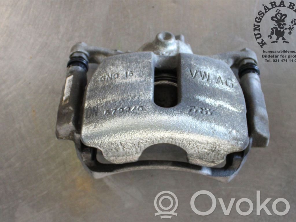 Etujarrusatula   8V0615124D