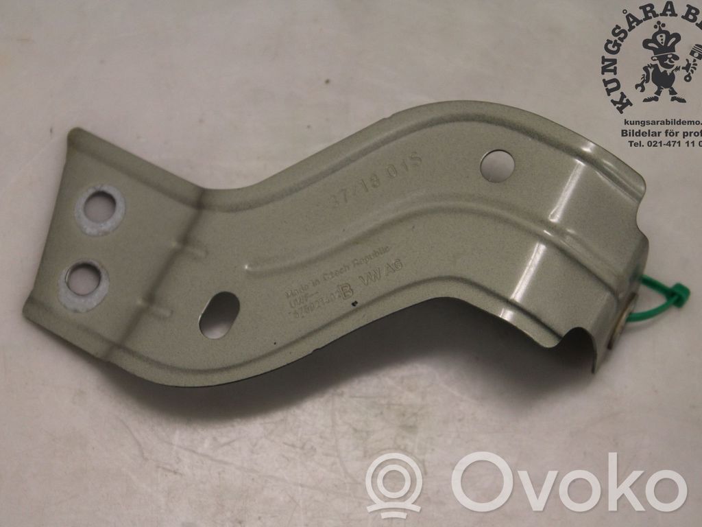 Seat Ateca Fender mounting bracket 
