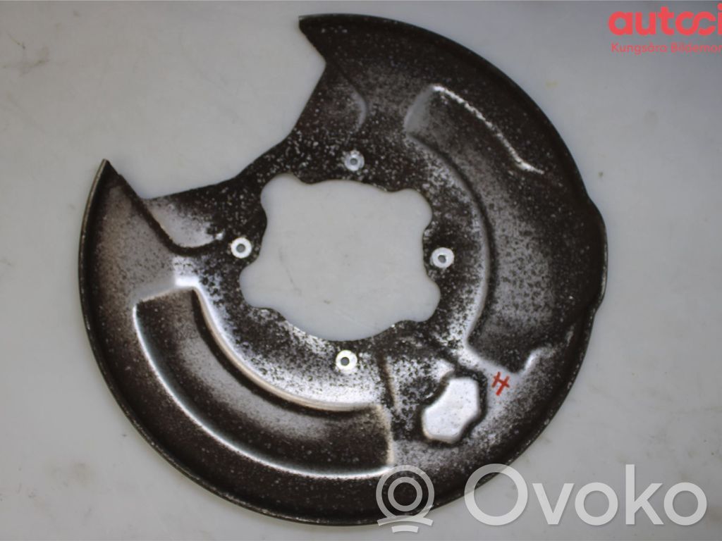 Volvo V60 Guardapolvo del disco de freno trasero 