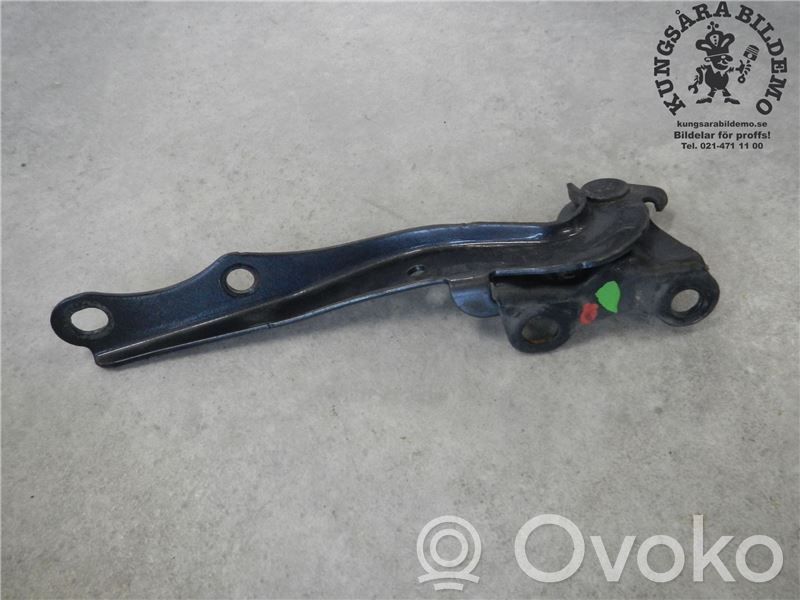 Toyota Prius (NHW20) Vyris (-iai) variklio dangčio 