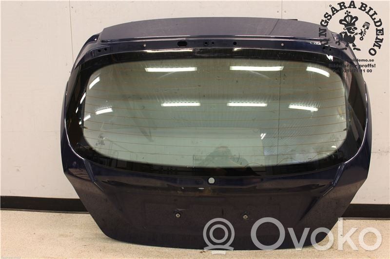 Ford Fiesta Puerta del maletero/compartimento de carga 