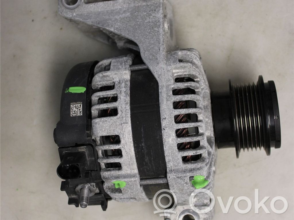 Volvo XC40 Ģenerators 