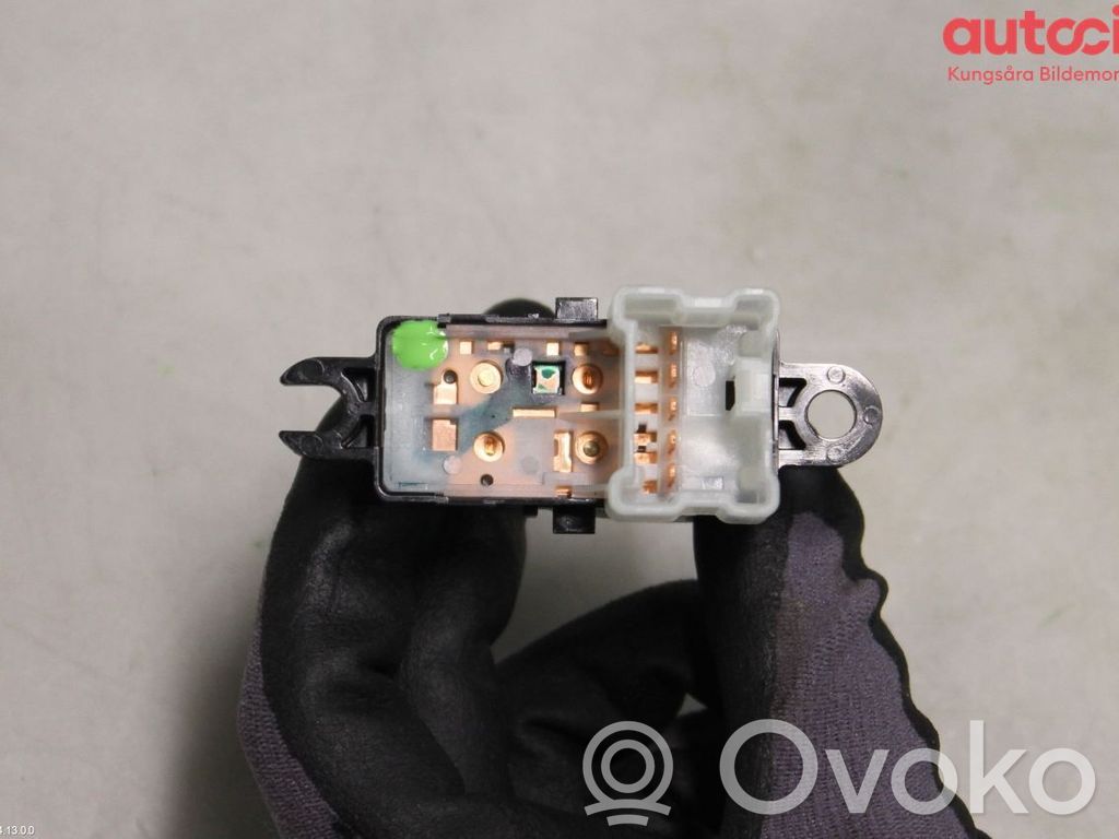 Nissan Juke II F16 Comutator comandă geamuri electrice 