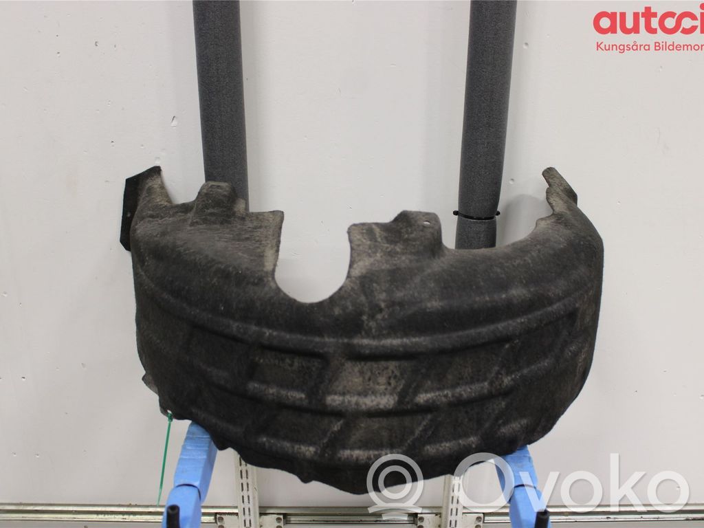 Volkswagen Golf VIII Nadkole przednie 