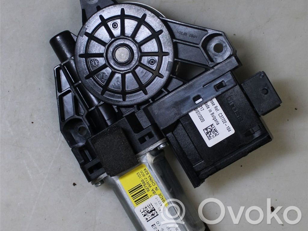 Jeep Compass Etuoven ikkunan nostomoottori 