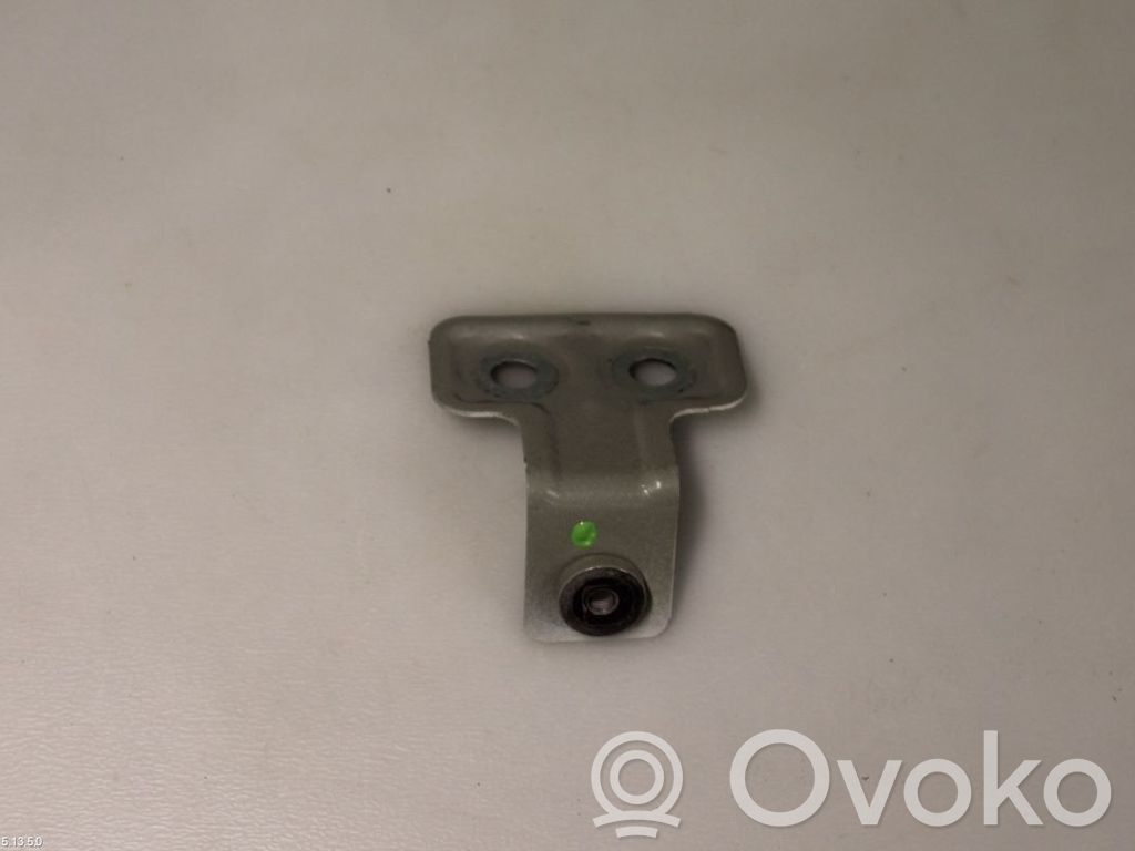 BMW 5 G30 G31 G38 Halterung Kotflügel 