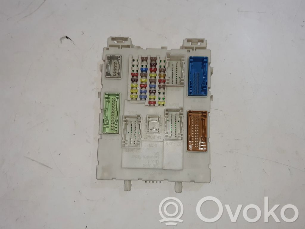 Ford C-MAX II Saugiklių blokas 