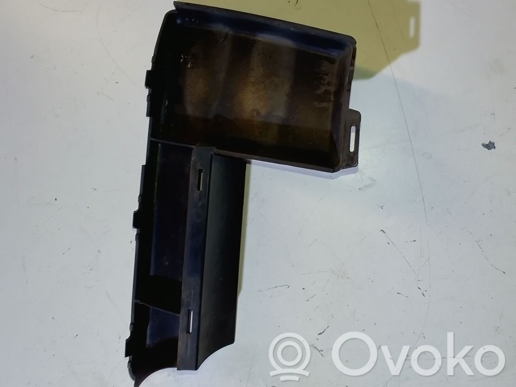 Audi A8 S8 D4 4H Travesaño de apoyo del amortiguador delantero 