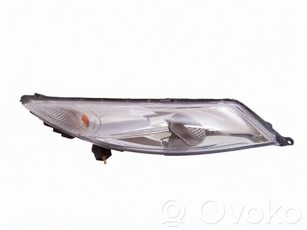 Nissan Juke I F15 Lampa przednia 