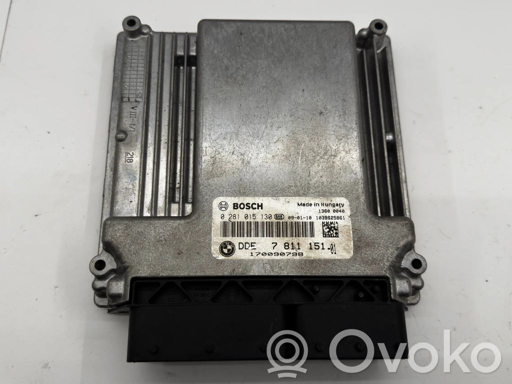 BMW 5 E60 E61 Variklio valdymo blokas 