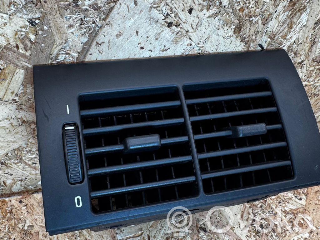 BMW 5 E39 Luftausströmer Lüftungsdüse Luftdüse hinten 