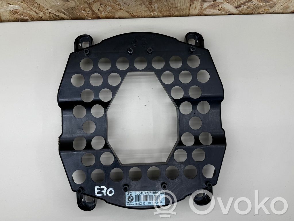 BMW X5 E70 Subwoofer 