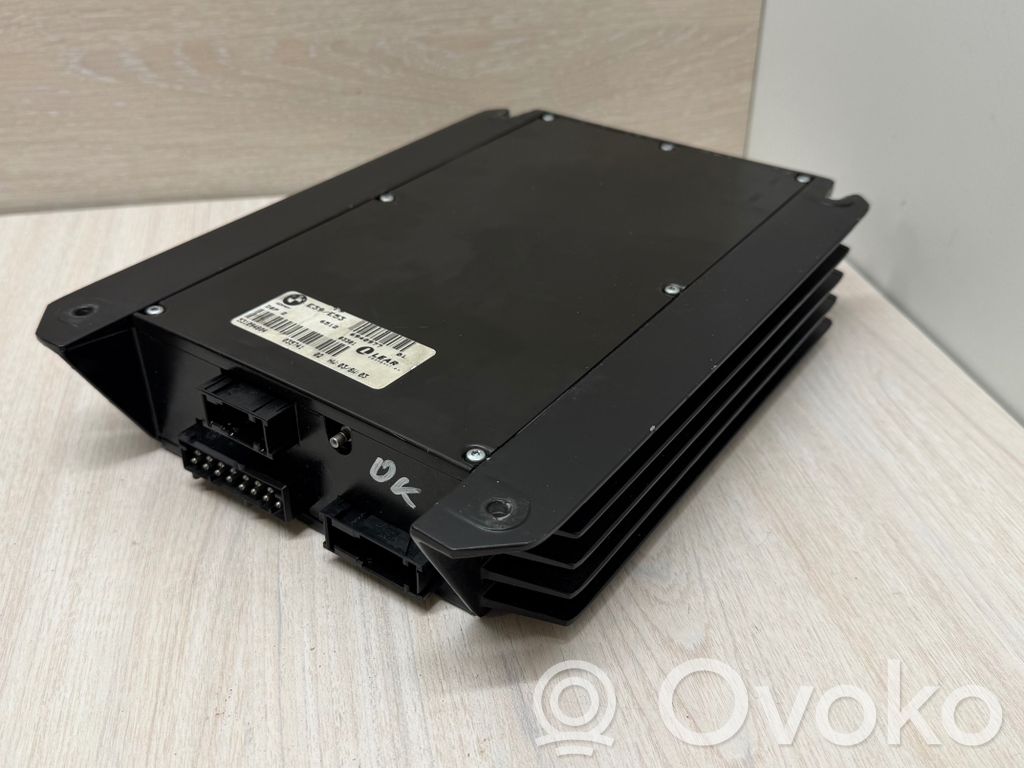 BMW 5 E39 Sound amplifier 