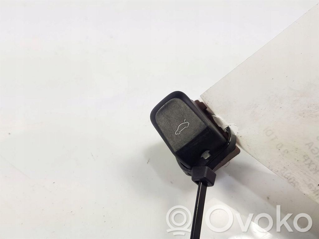 Audi A4 S4 B8 8K Tailgate/boot open switch button 