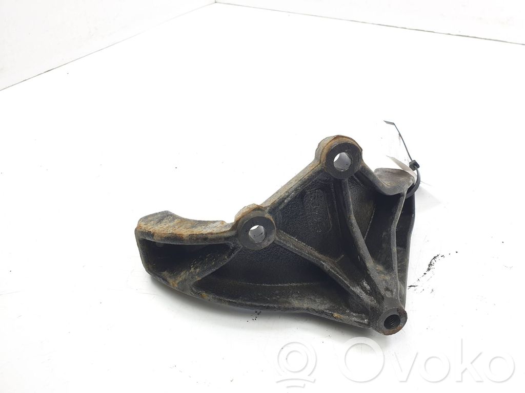 Engine mounting bracket   GK215K291BA