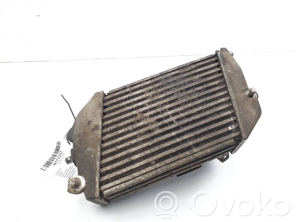 Intercooler radiator   4E0145808F