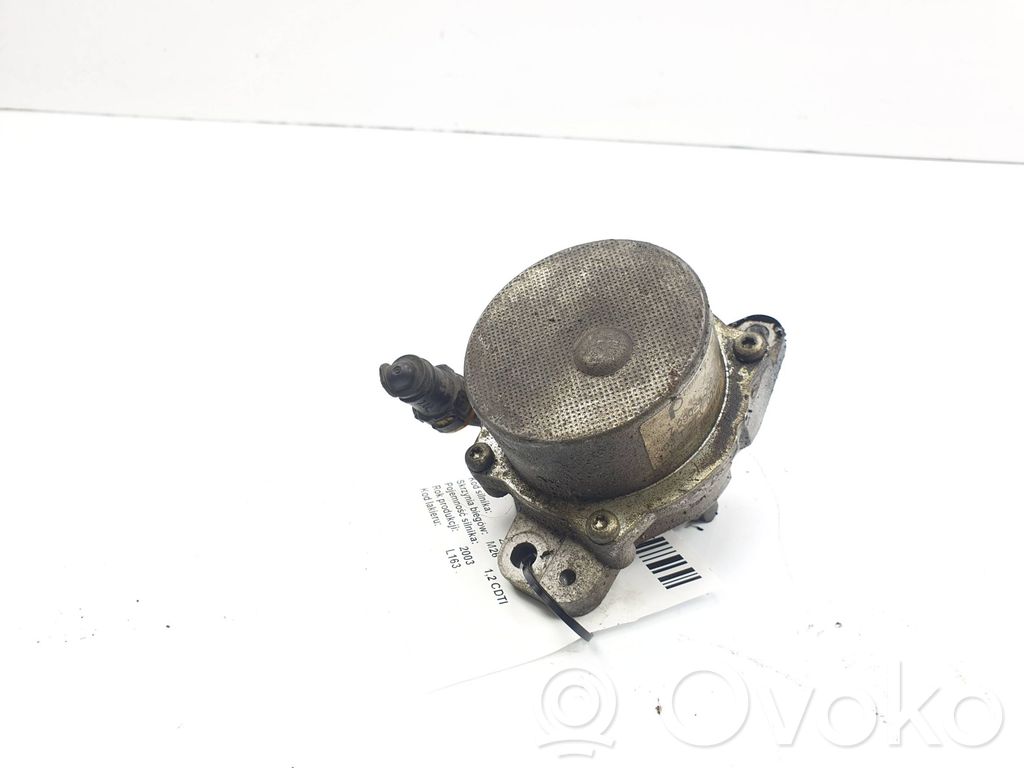 Opel Corsa C Vakuumsūknis 