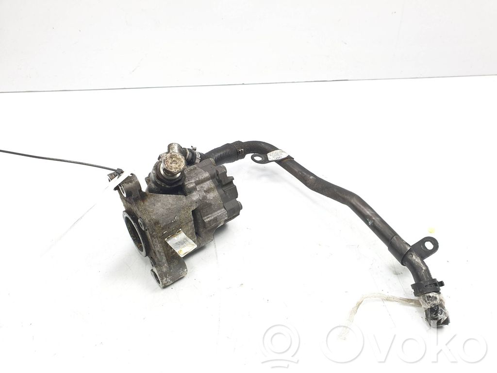 Audi A6 S6 C5 4B Ohjaustehostimen pumppu 