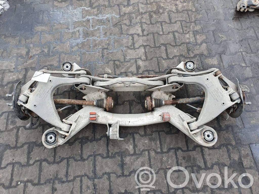 Audi A8 S8 D3 4E Rear axle beam 