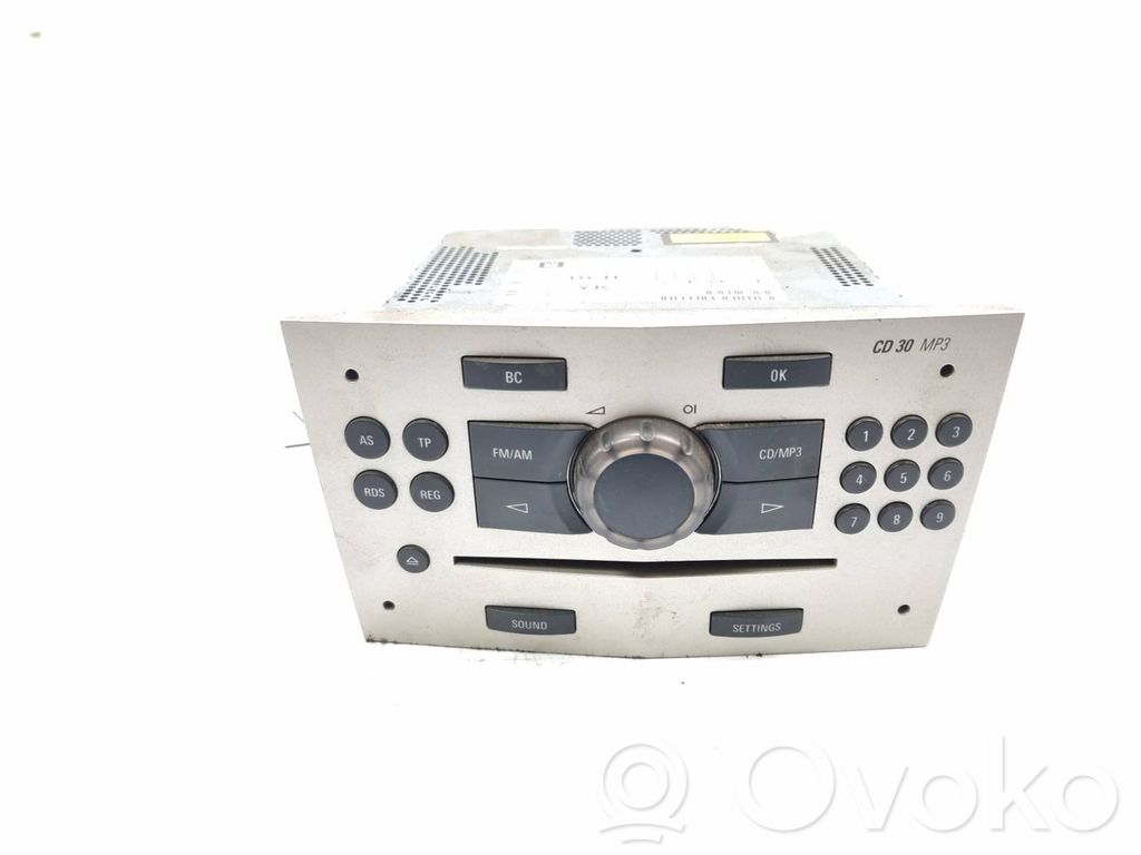 Opel Corsa D Radio / CD-Player / DVD-Player / Navigation 