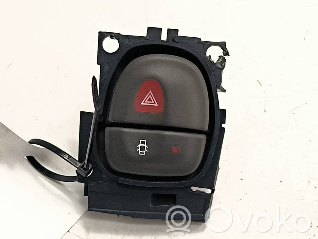 Hazard light switch